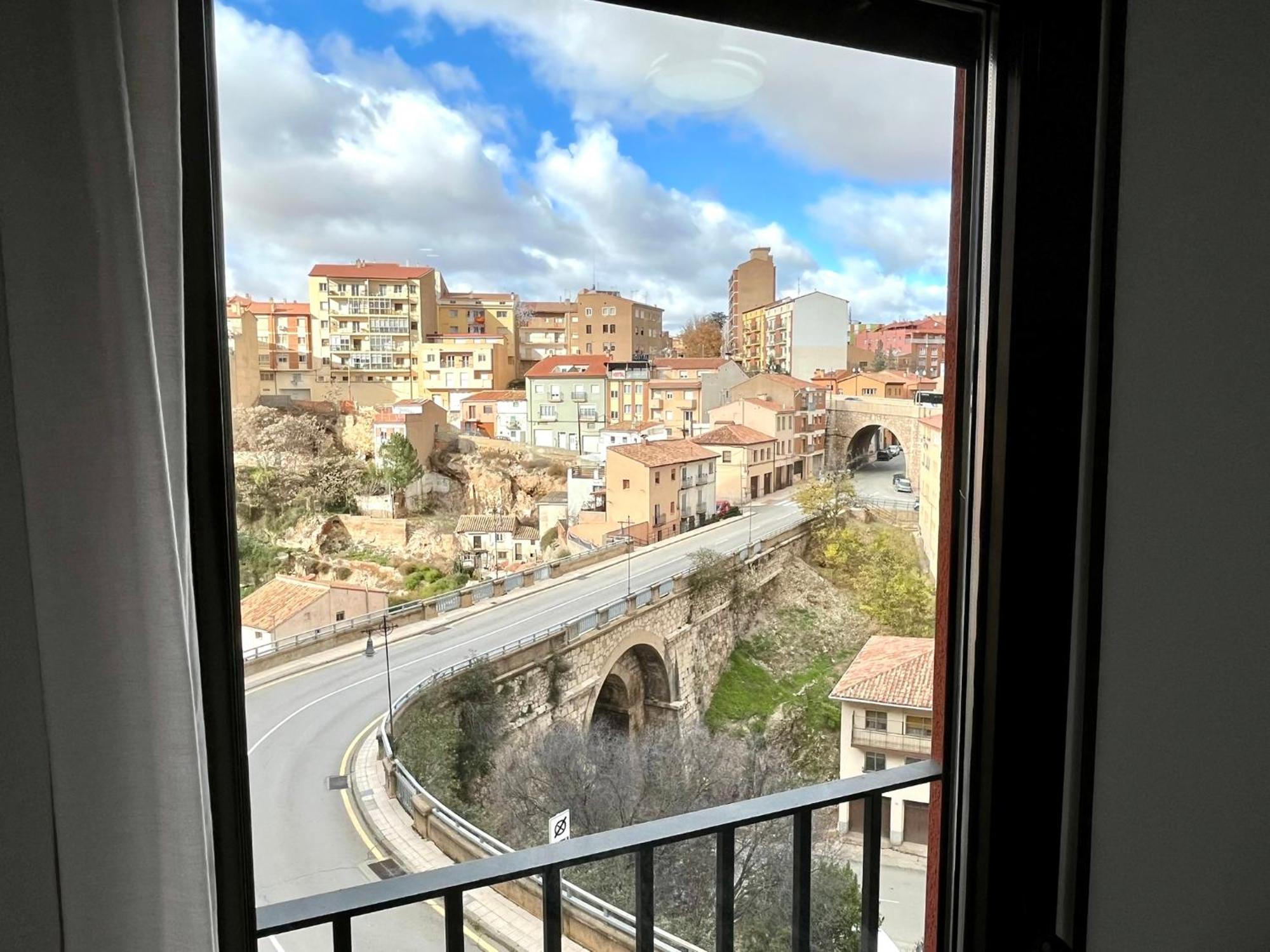 Puente De La Reina De Teruel Daire Dış mekan fotoğraf