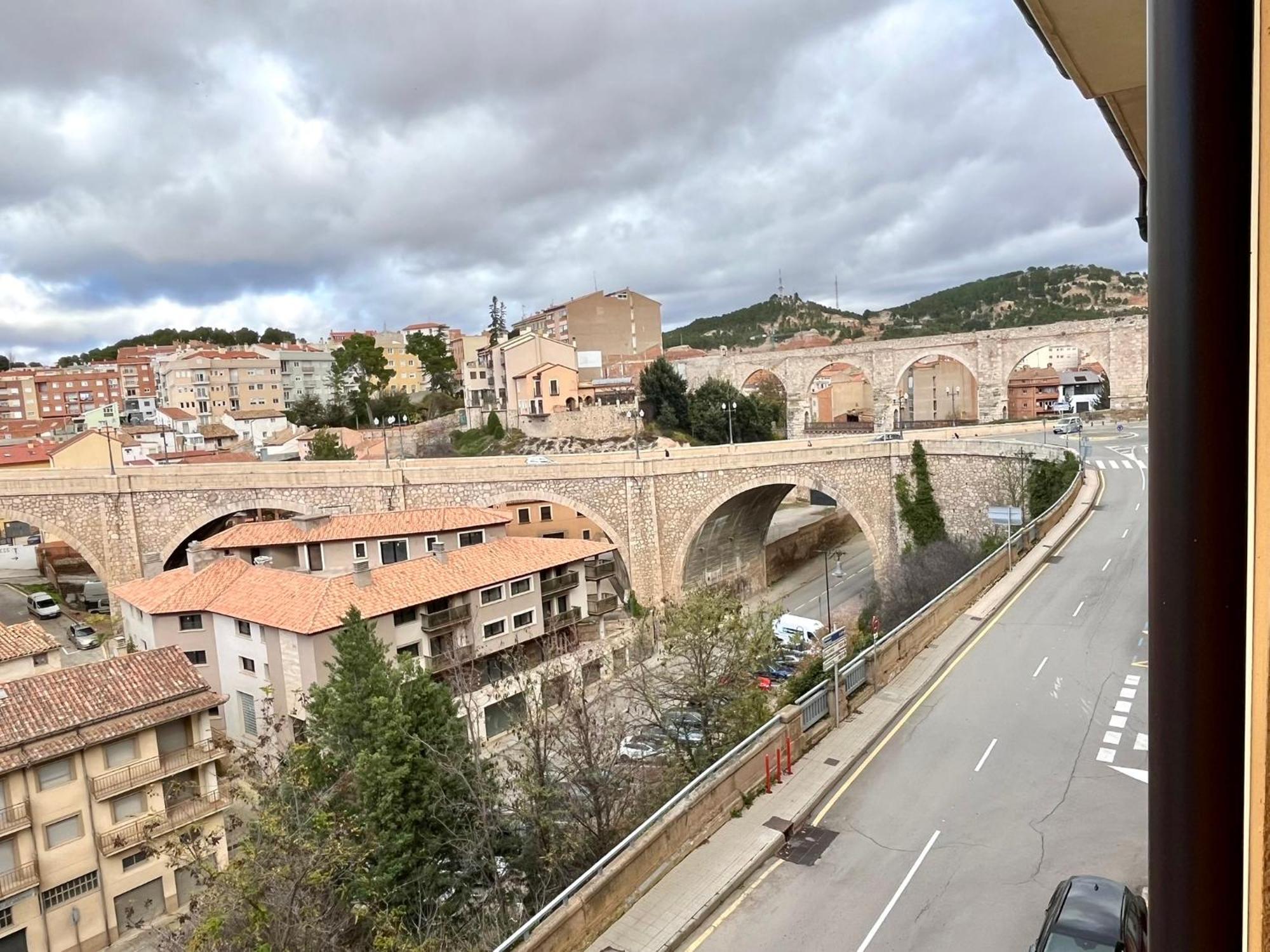 Puente De La Reina De Teruel Daire Dış mekan fotoğraf